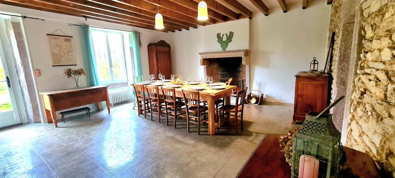 Villa Le Terrier Maison De Campagne 250 M2 Grande Capacite 20 Couchages, 4500M2 De Terrain Saint-Pierre-du-Chemin Exterior foto